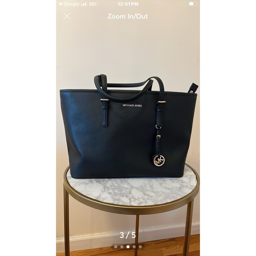 New! Michael Kors Jet Set Travel Large Tote With Laptop Holder - Picture 1 of 14